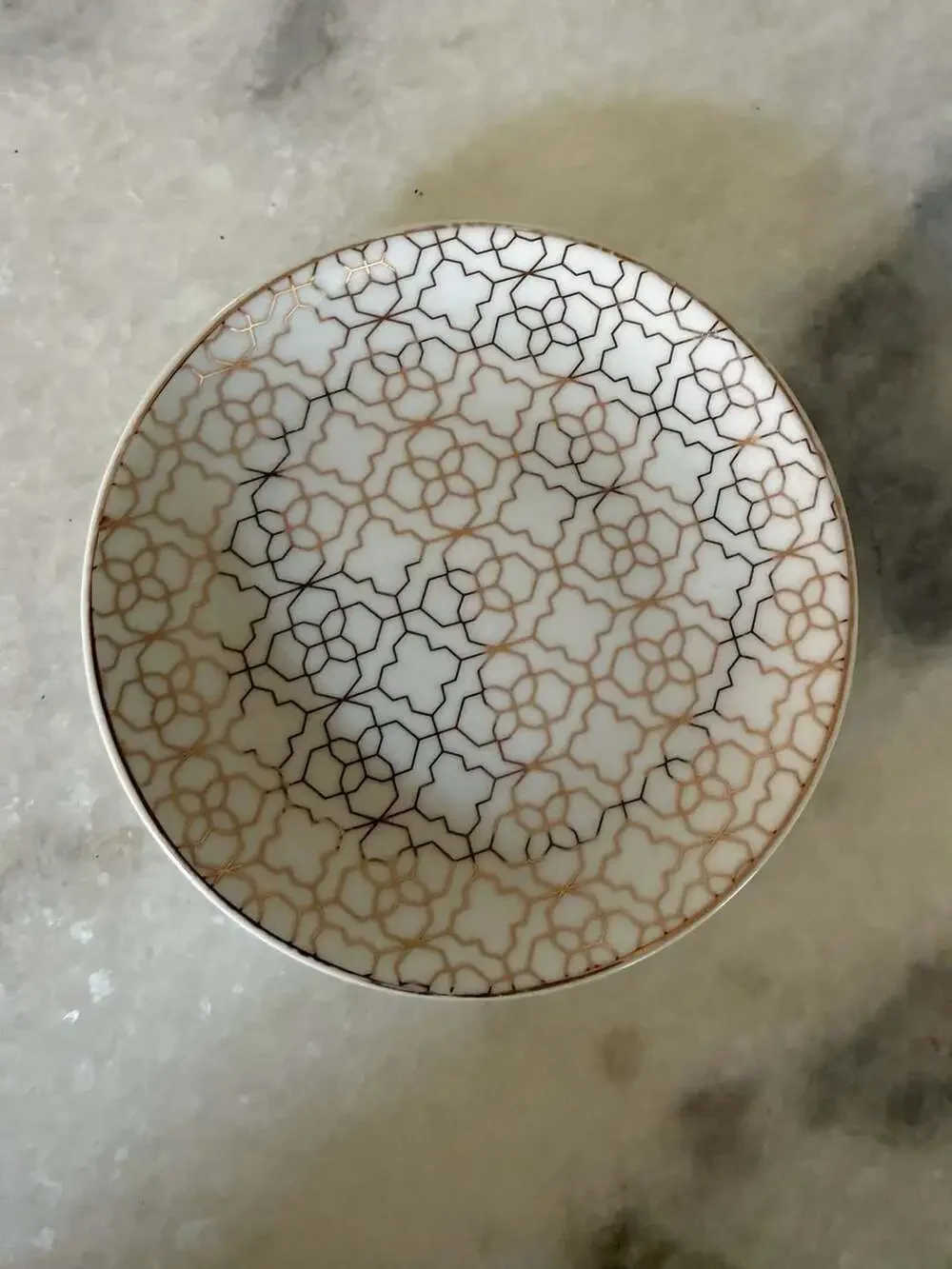 Kendra Scott Ceramic Filigree Ring Dish Gold and White